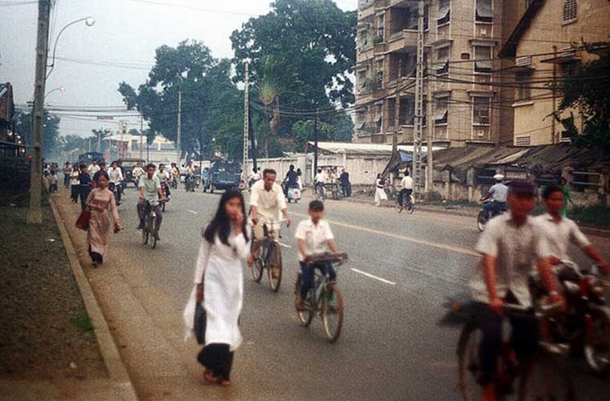 Loat anh soi dong ve cuoc song Sai Gon nam 1973 (1)-Hinh-9